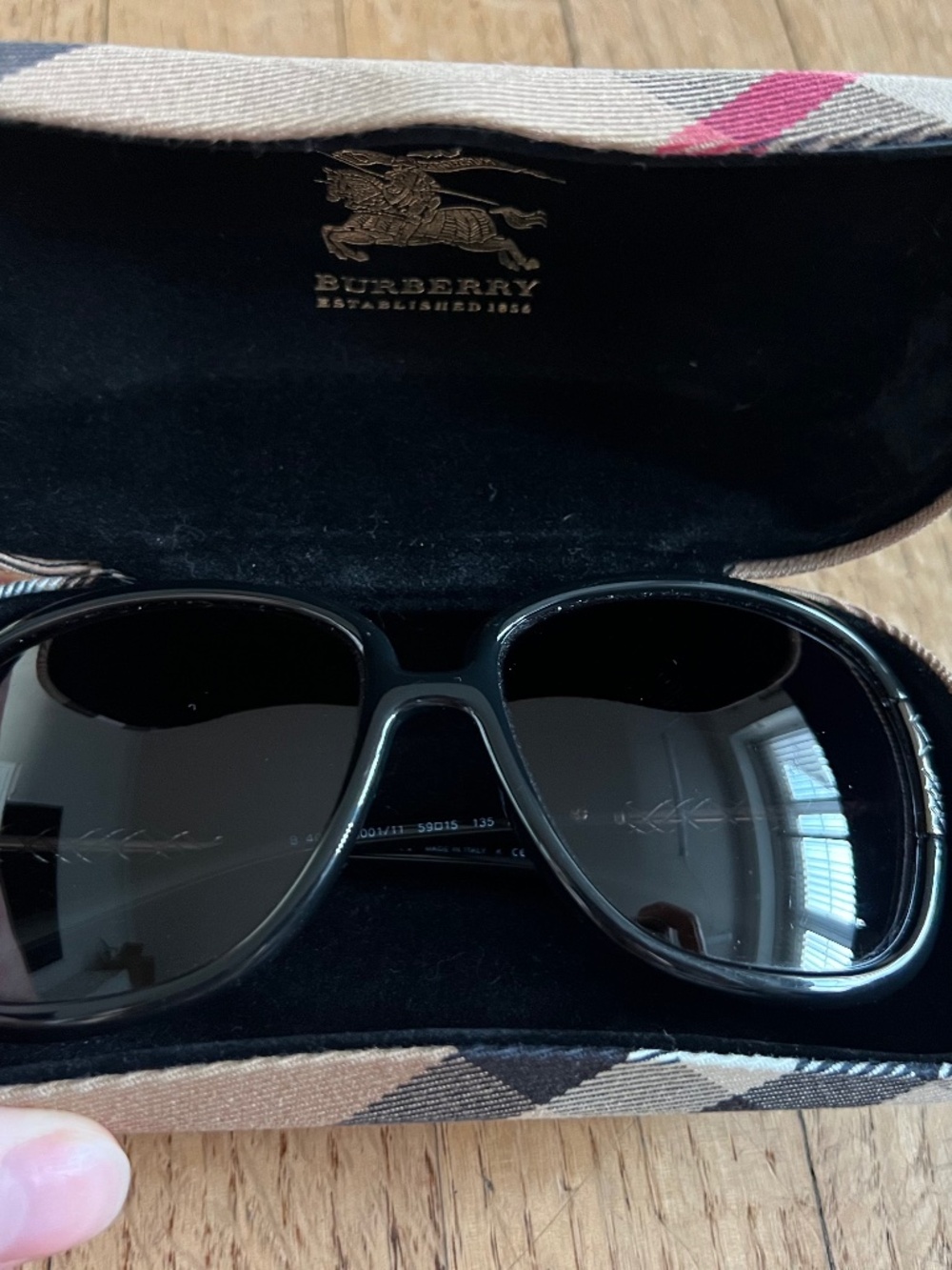 Burberry sunglasses
